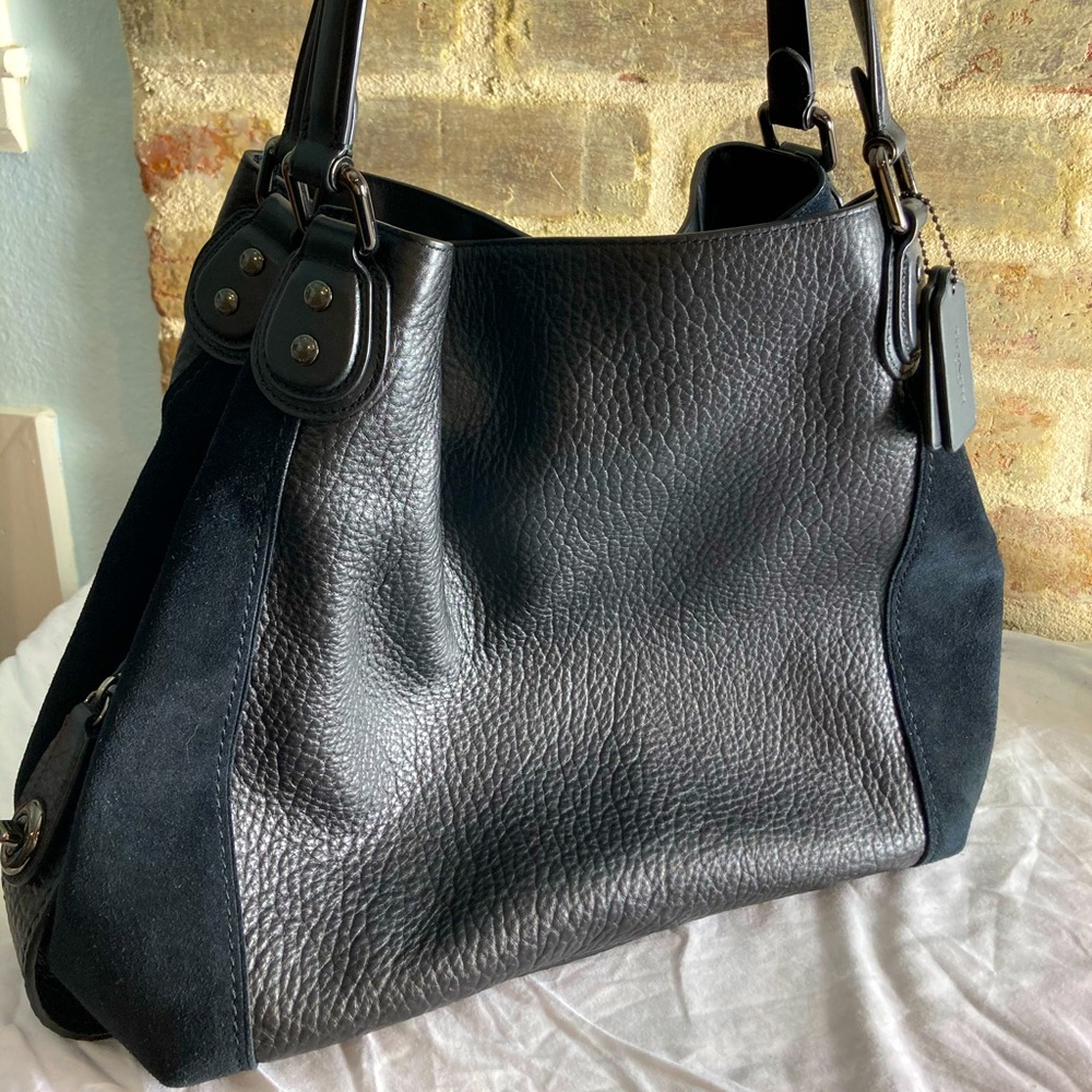 Coach - Edie 42 Black Shoulder Bag